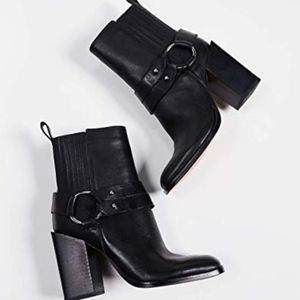 5 Dolce Vita Women's Isara Block Heel Booties